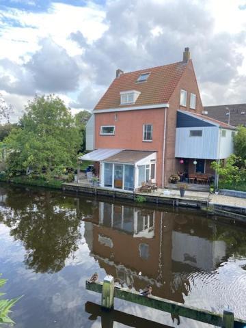 Tinyhouse Woody At The Water Apartment Zaandam Exterior photo