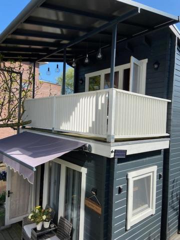 Tinyhouse Woody At The Water Apartment Zaandam Exterior photo